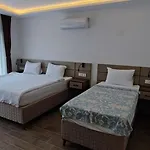 מלון Kaptanhan 3*